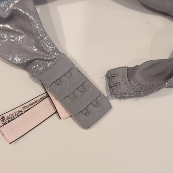 Victorias Secret Uplift Semi Demi Bra Push Up Underwire Glitter Convertible 32B - Picture 11 of 13